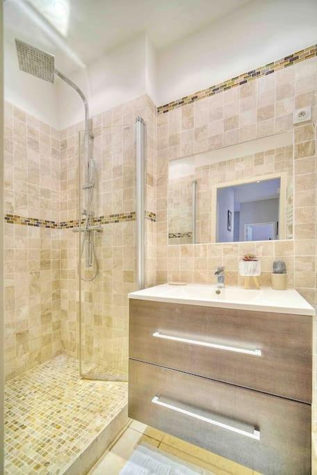 Apartament Croisette 8/10 Pers Cannes Zewnętrze zdjęcie